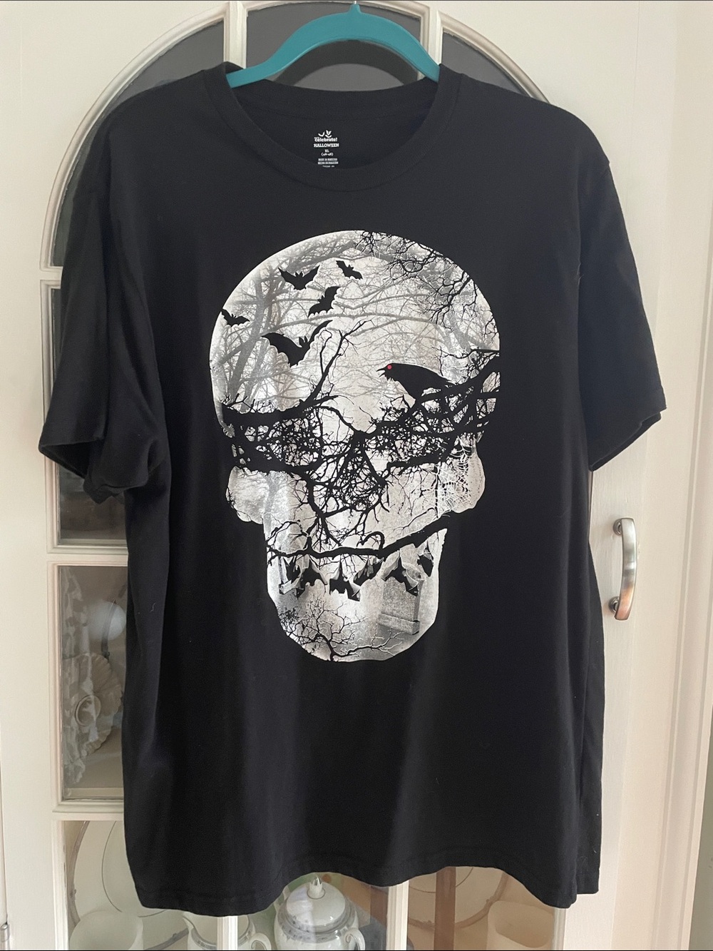 Black Graphic Skull Print unisex T-Shirt size XL